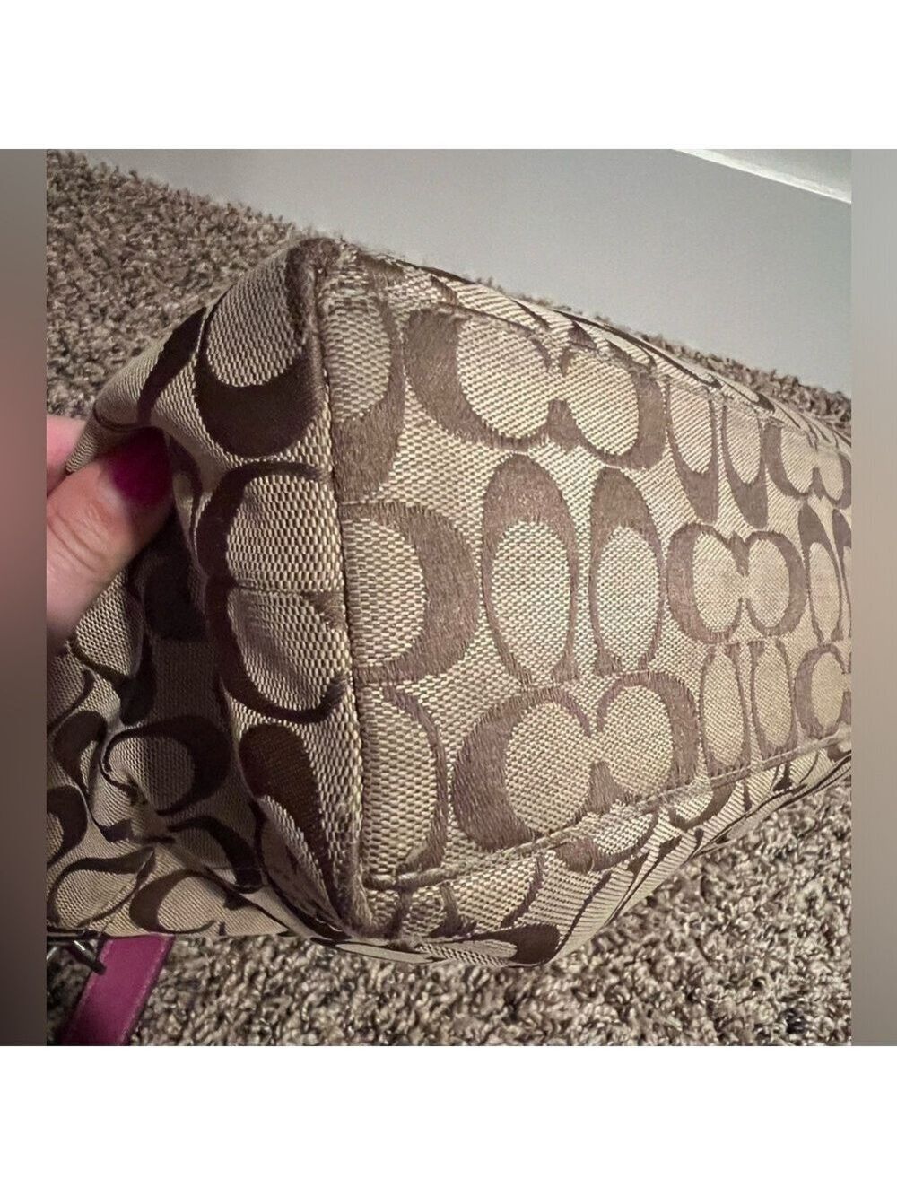 COACH PENELOPE SIGNATURE CANVAS TOTE - Picture 7 of 16